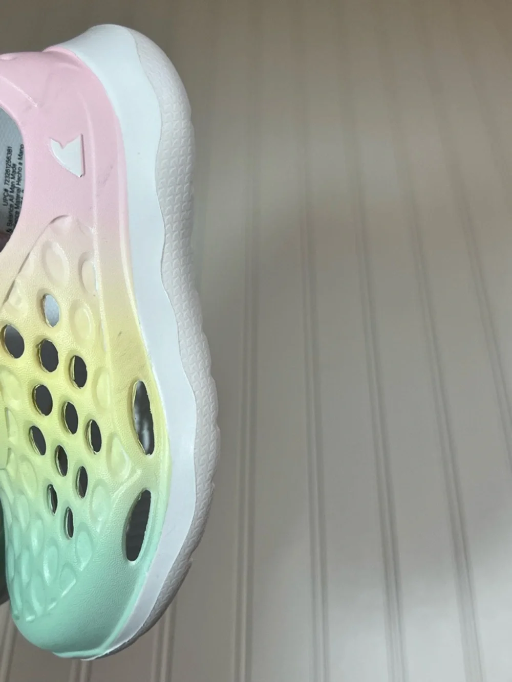 Kids Water Shoes Gradient Pink, Yellow & Mint Green NWT
